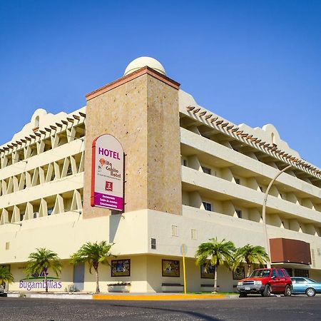 Hotel Villa Cahita Los Mochis Extérieur photo