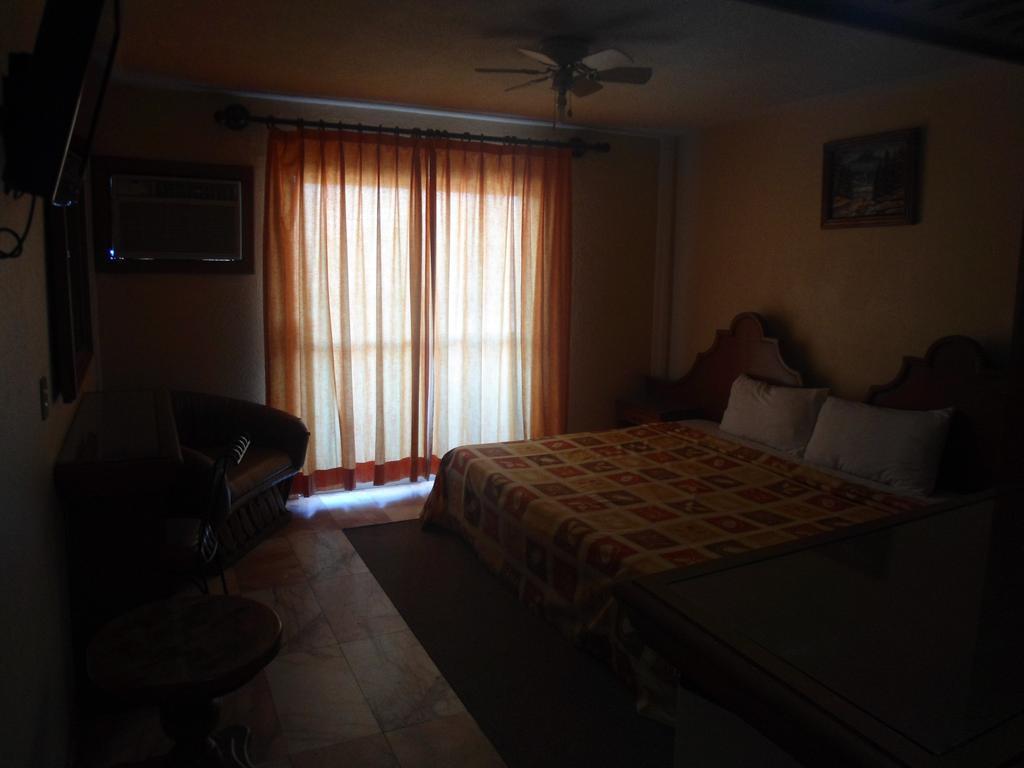 Hotel Villa Cahita Los Mochis Chambre photo