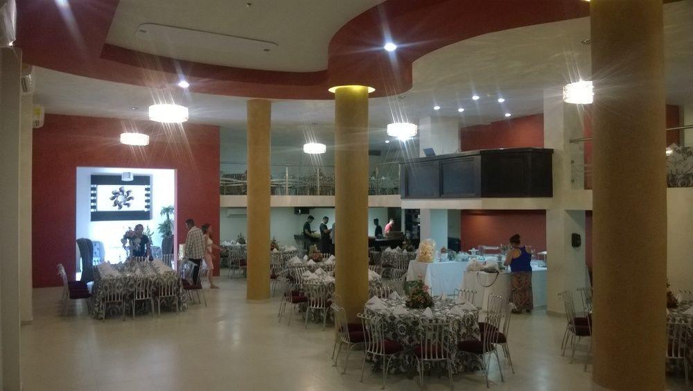 Hotel Villa Cahita Los Mochis Extérieur photo