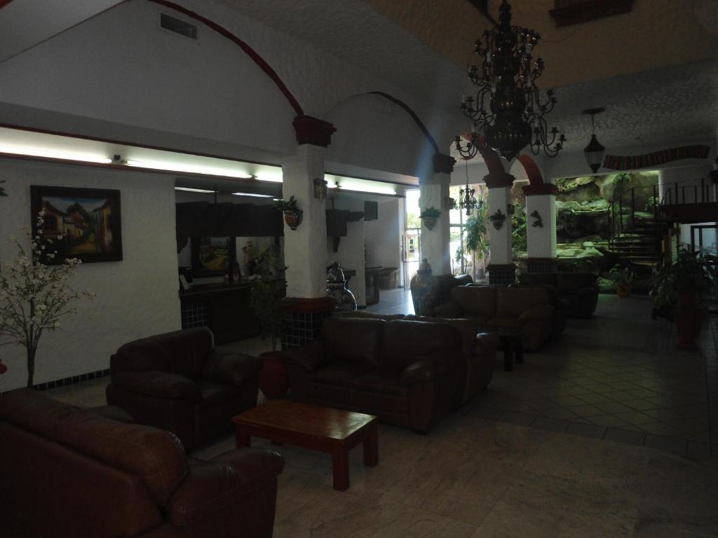 Hotel Villa Cahita Los Mochis Extérieur photo