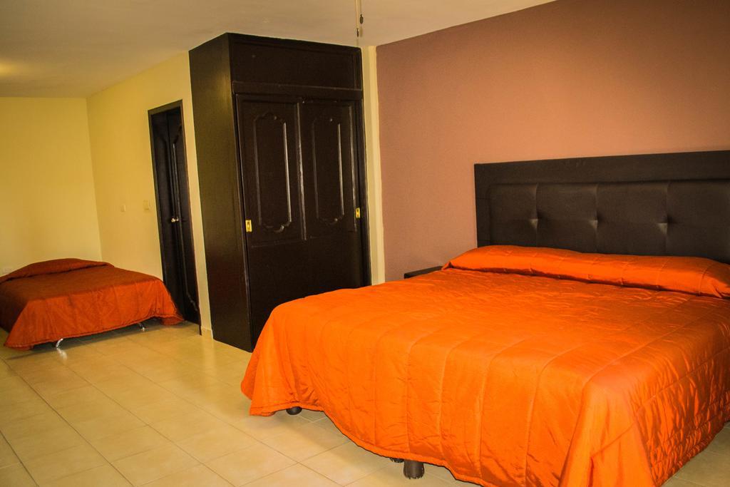 Hotel Villa Cahita Los Mochis Extérieur photo