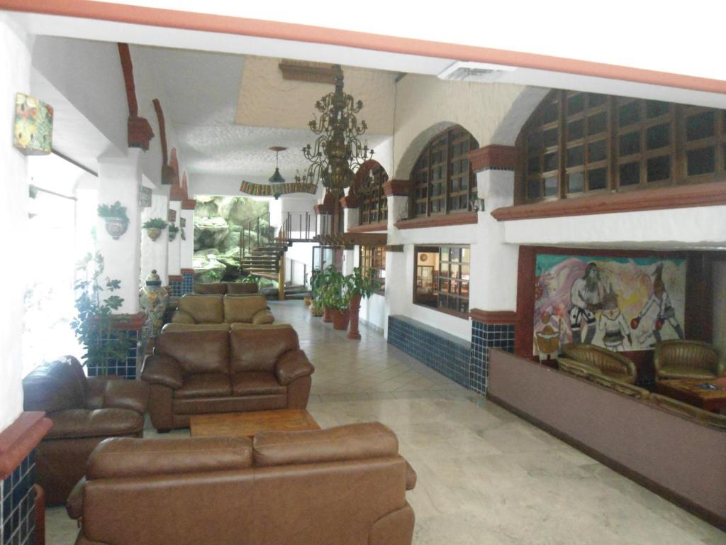 Hotel Villa Cahita Los Mochis Extérieur photo